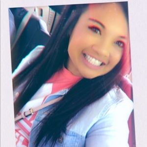 Meet your Posher, Sheila grace